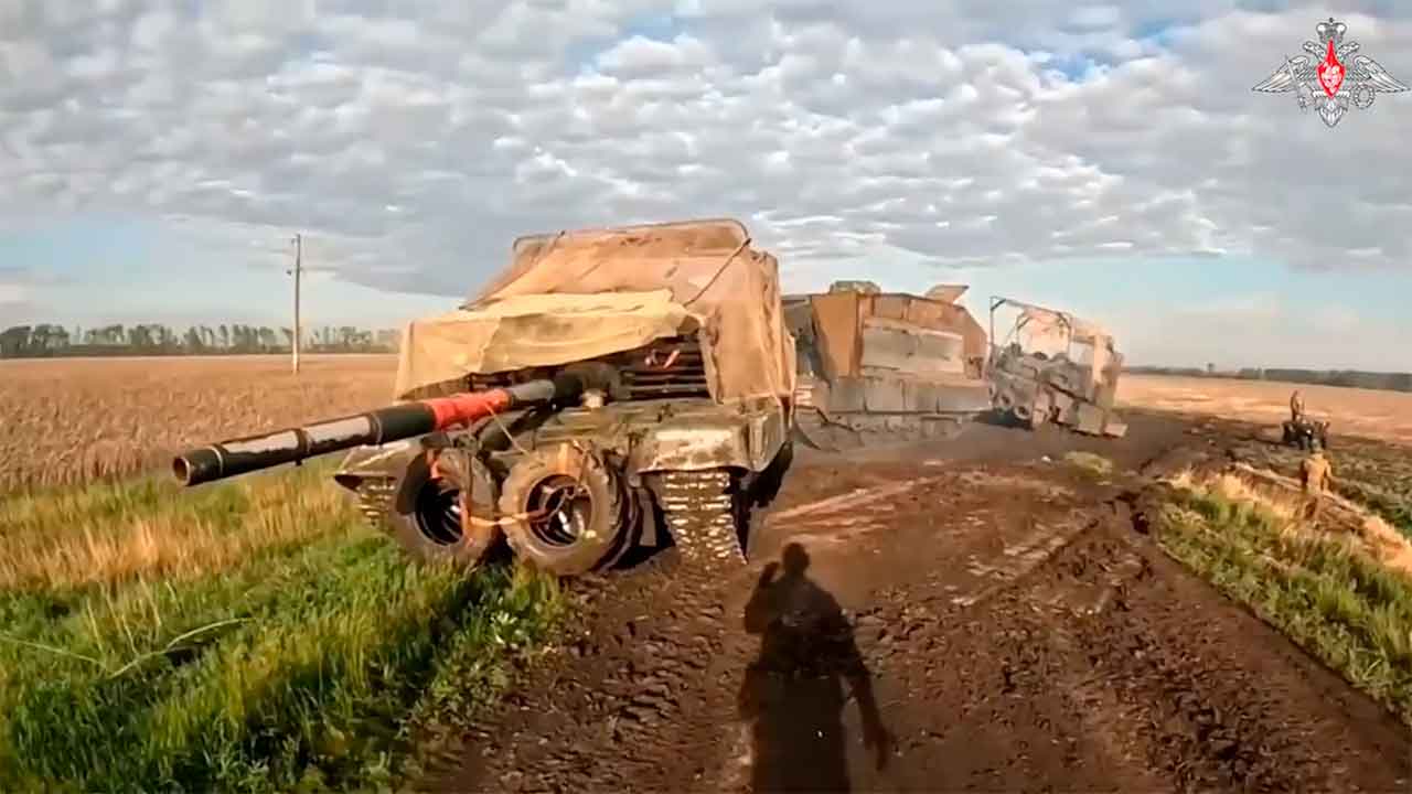 Rusland neemt bijna intacte Oekraïense Leopard 2A6-tank in beslag. Telegram @mod_russia