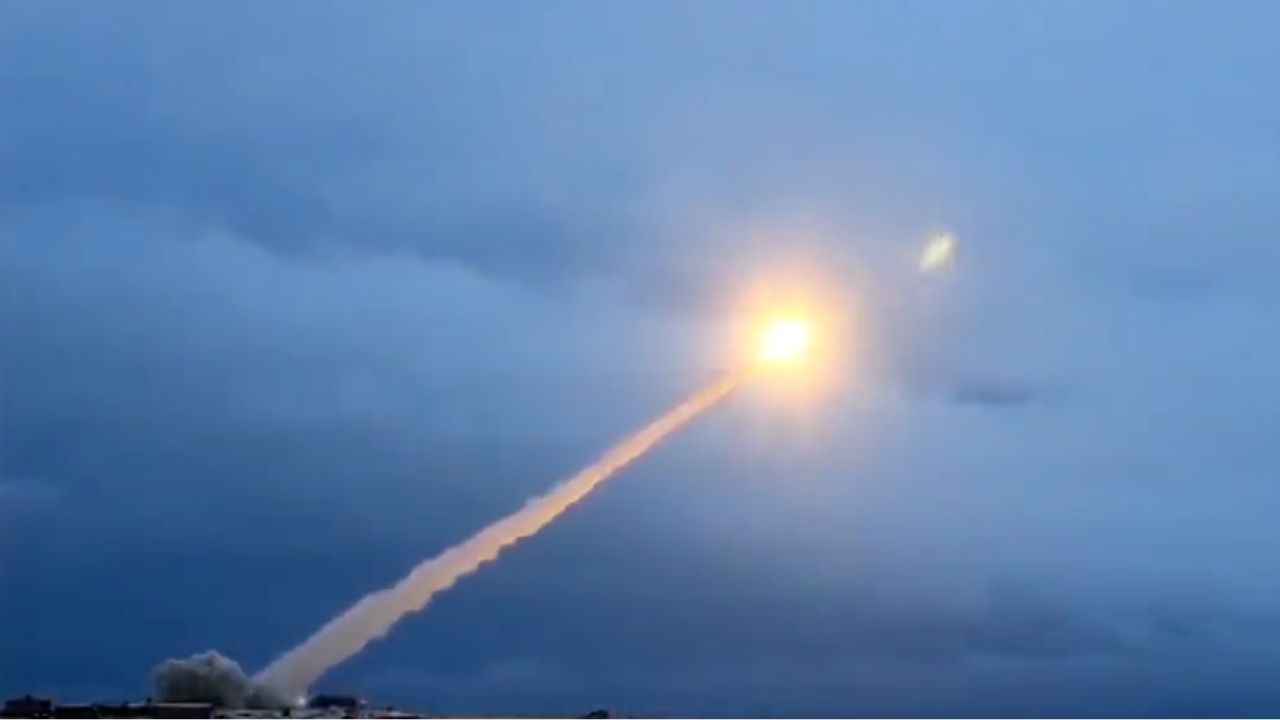 Russland forbereder seg på å teste atomrakett 'Flying Chernobyl' midt i globale spenninger