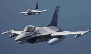Romênia envia caças F-16 após ataque russo com drones atingir região próxima à fronteira