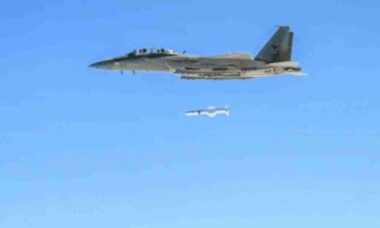 Boeing testa míssil Harpoon modernizado e prevê entrega a Taiwan em 2026