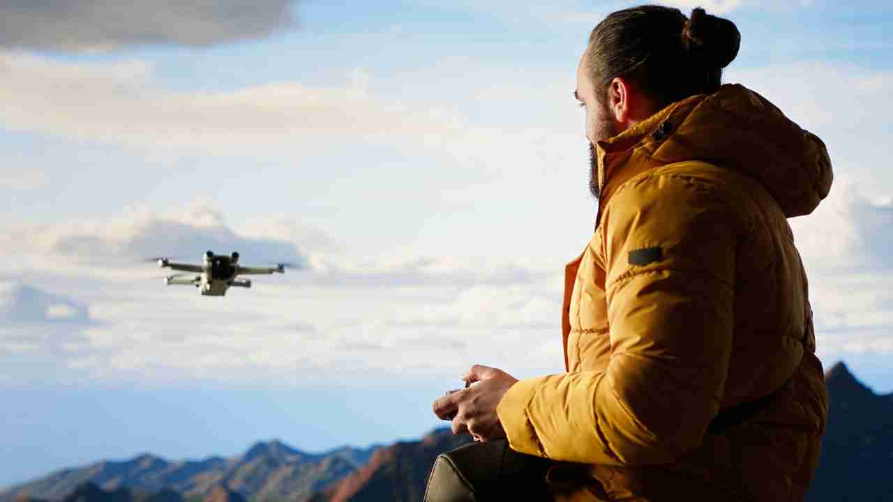 Russia will require real-time transmission from all civilian drones starting in 2026