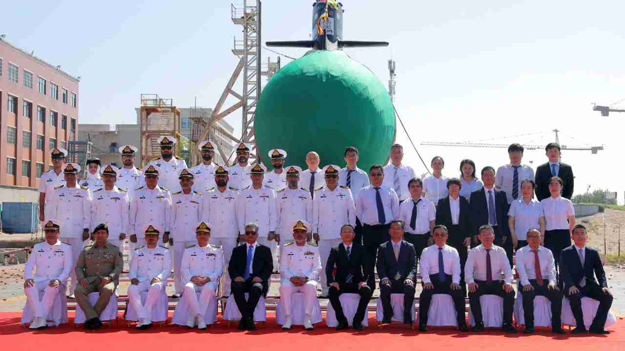 China delivers 3rd Hangor submarine to Pakistan and strengthens the country's naval capability