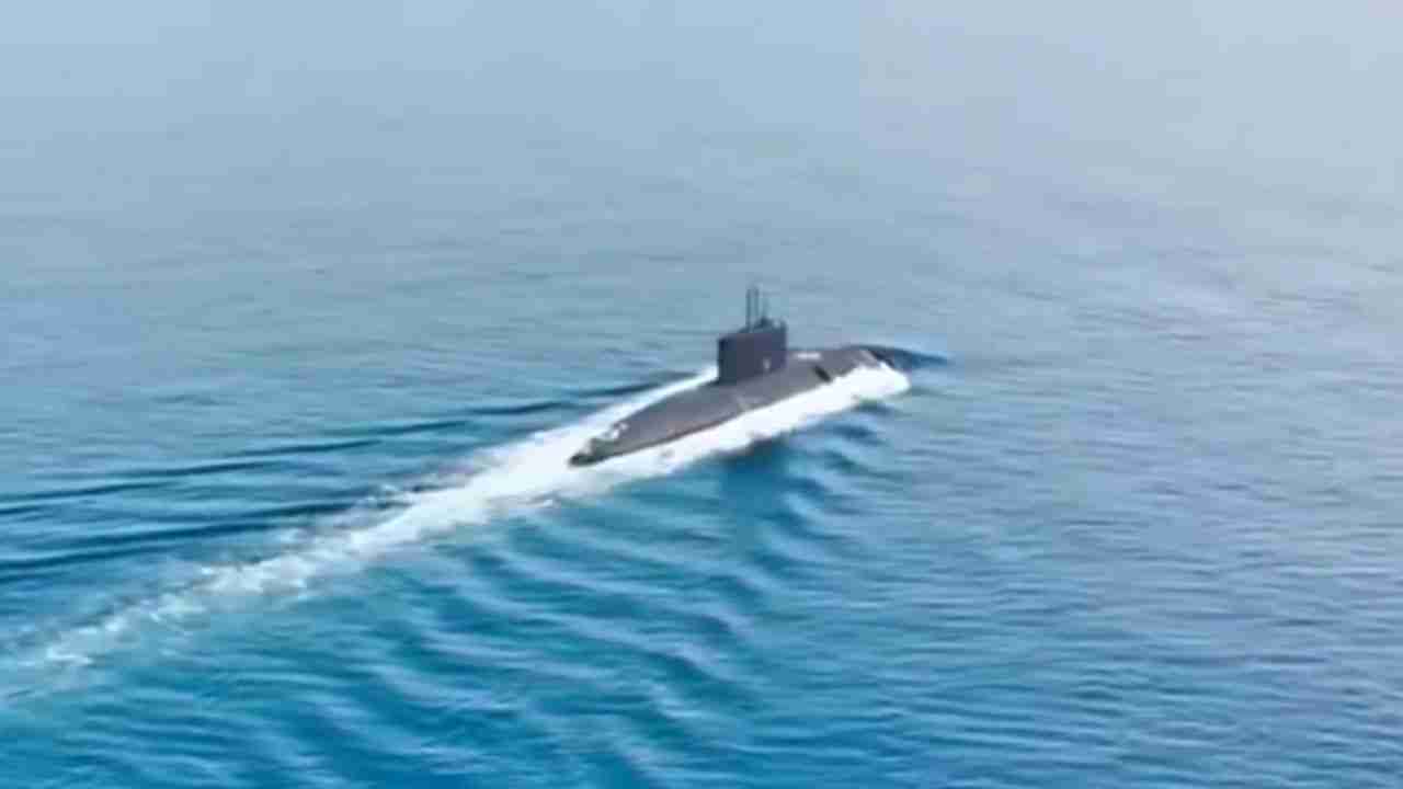 Rússia e China realizam primeira patrulha conjunta de submarinos no Pacífico
