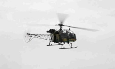 Talibã recupera helicópteros Cheetal da Índia após queda do governo Afegão