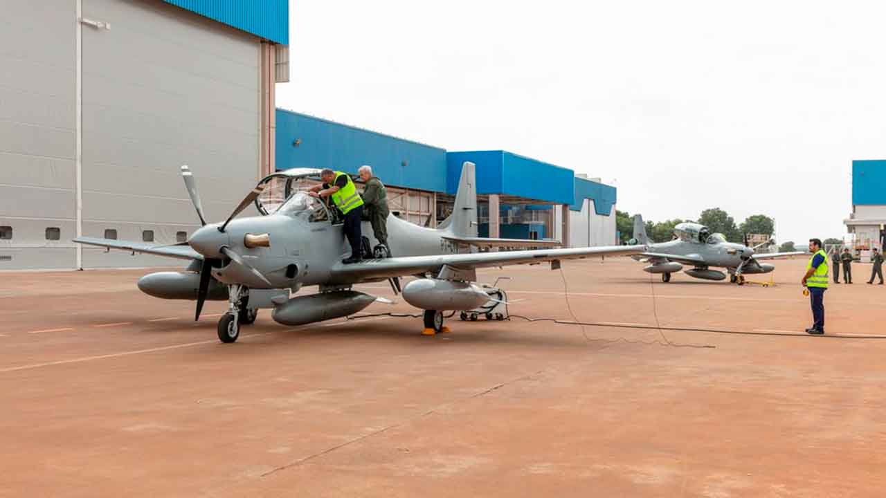 A-29N Super Tucano i flyvning. Foto: Embraer