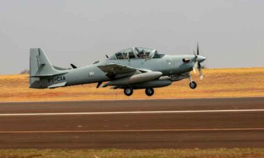 A-29N Super Tucano em voo. Foto: Embraer