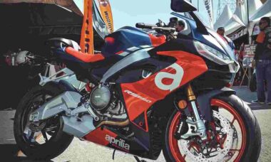 Ladrões invadem concessionária e roubam mais de US$ 120 mil em motos Aprilia