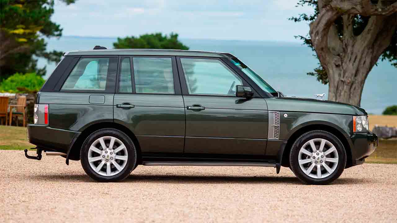 Queen Elizabeth II's Supercharged Range Rover Goes to Auction. Iconic Auctioneers