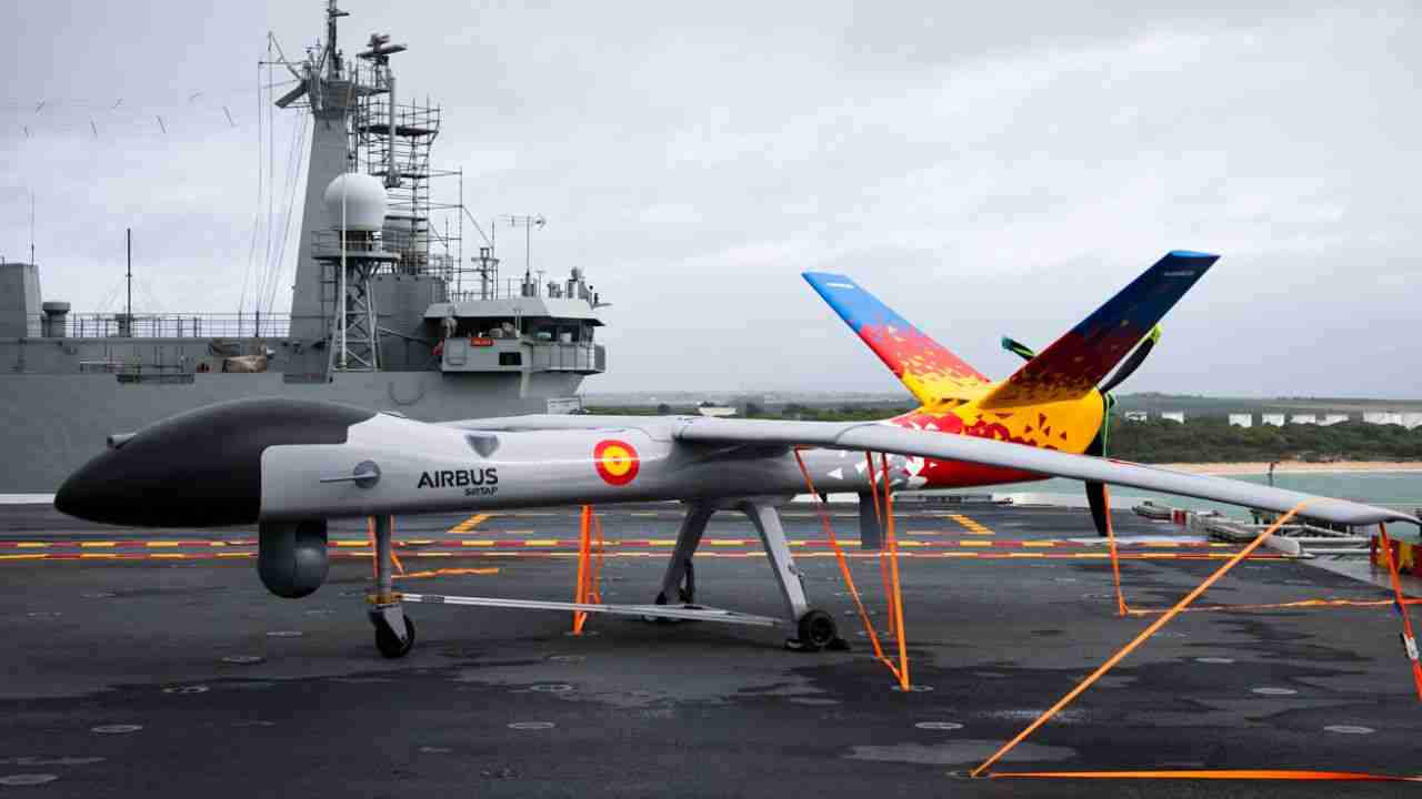 Il drone tattico SIRTAP di Airbus avanza nei test e rafforzerà la difesa della Spagna entro il 2027