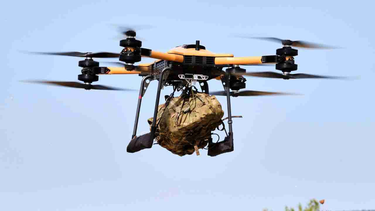 Malloy T-150 drone godkjent for å styrke Royal Navys logistikkoperasjoner