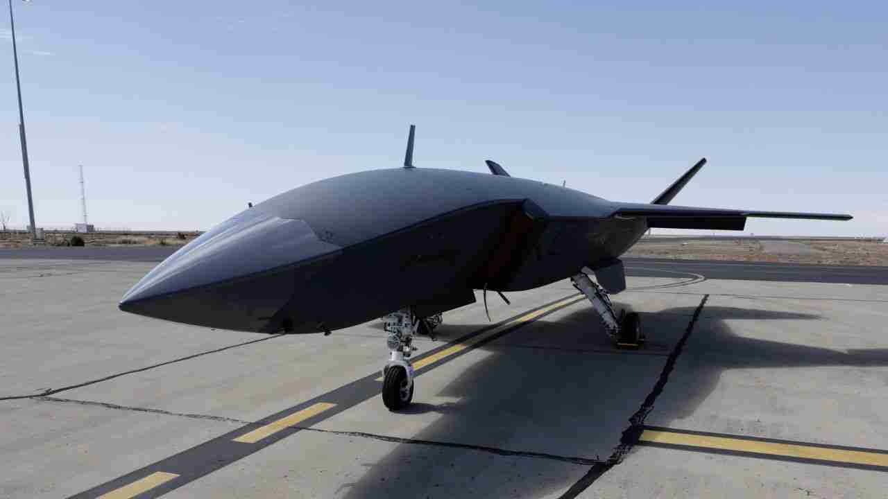 Austrália apresenta novo drone militar MQ-28 Ghost Bat desenvolvido com a Boeing