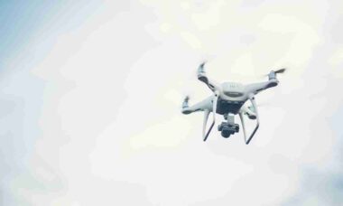 Dinamarca proíbe voos de drones civis durante cúpula da União Europeia