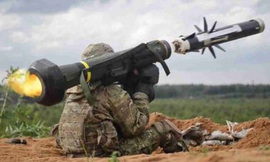 EUA aprovam venda de mais de 2.500 mísseis Javelin para reforçar defesa da Polônia