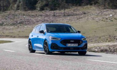 Após encerramento, Ford Focus pode retornar como SUV em 2027 com versões híbrida e elétrica