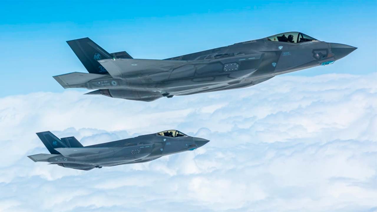 La OTAN respondió enviando cazas F-35 italianos que interceptaron a las aeronaves rusas.