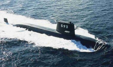 Japão estuda submarinos nucleares para fortalecer frota e enfrentar influência chinesa