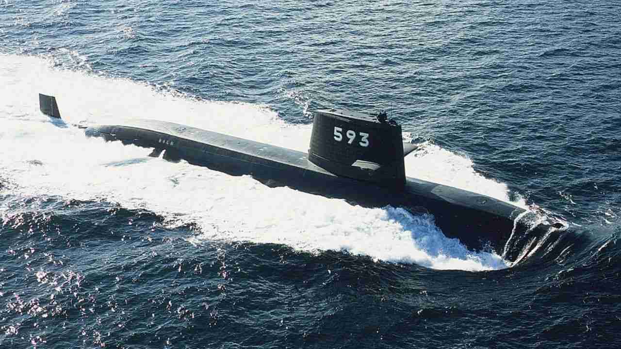 Il Giappone valuta sottomarini nucleari per rafforzare la flotta e contrastare l'influenza cinese