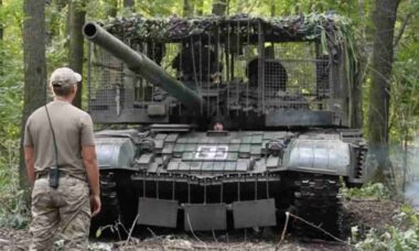 Ucrânia reforça brigada mecanizada com tanques croatas M-84 avançados e modernos