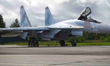 Rússia recebe novo lote de caças Su-35S para reforçar superioridade aérea