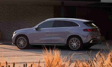 Mercedes-Benz GLC EV 2027 chega com até 560 km de autonomia e alta tecnologia