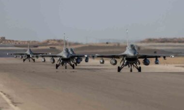 EUA e Egito realizam Bright Star 25, um dos maiores exercícios militares do mundo. X @CENTCOM