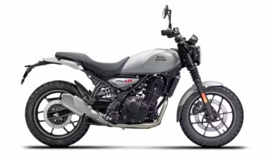 Guerrilla 450 - Smoke Silver. Foto: Royal Enfield