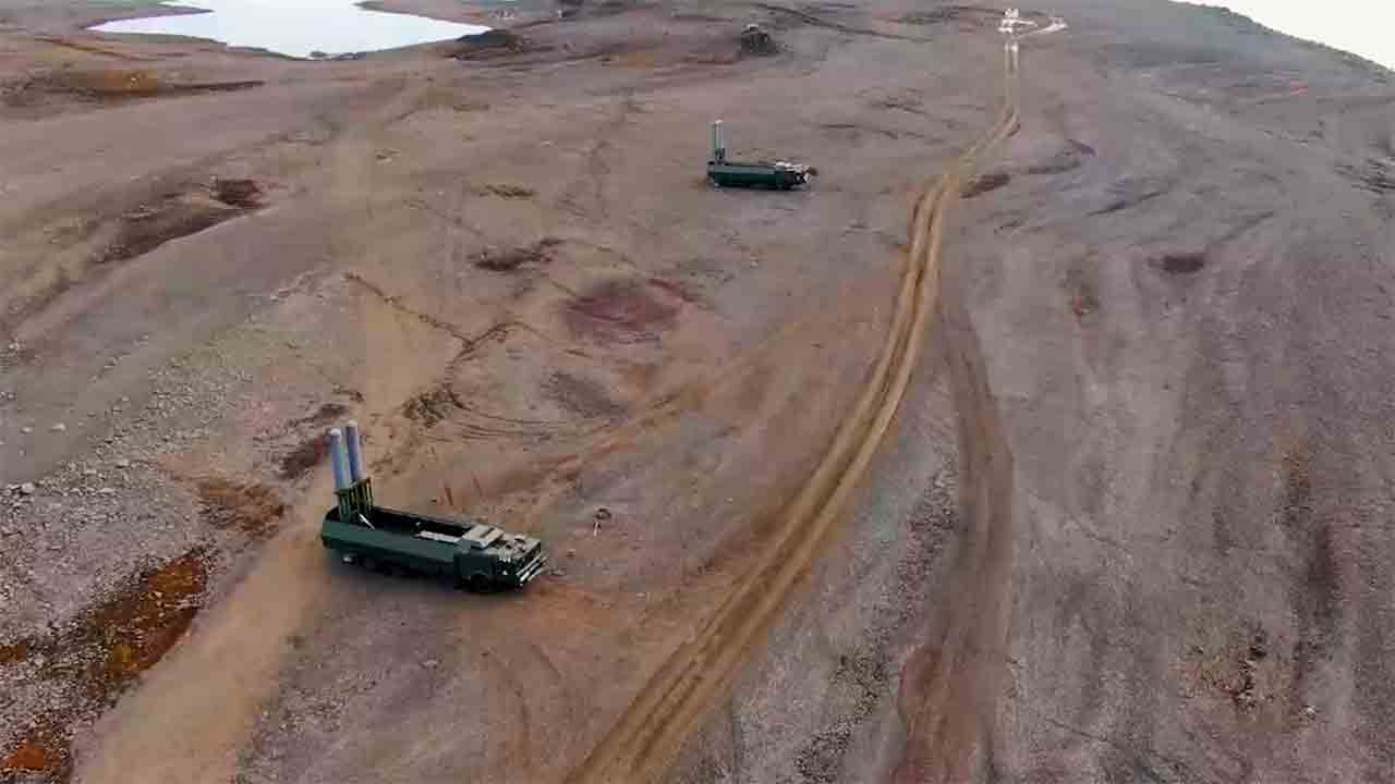 Orosz Északi Flotta 'Oniksz' rakétákat lő az Északi-sarkvidéken a Zapad-2025 hadgyakorlat során. Telegram @mod_russia