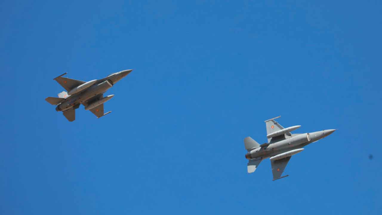 Rumunsko bude mít do konce roku 2025 celkem 49 letounů F-16 po vyřazení MiG-21. X @MApNRomania