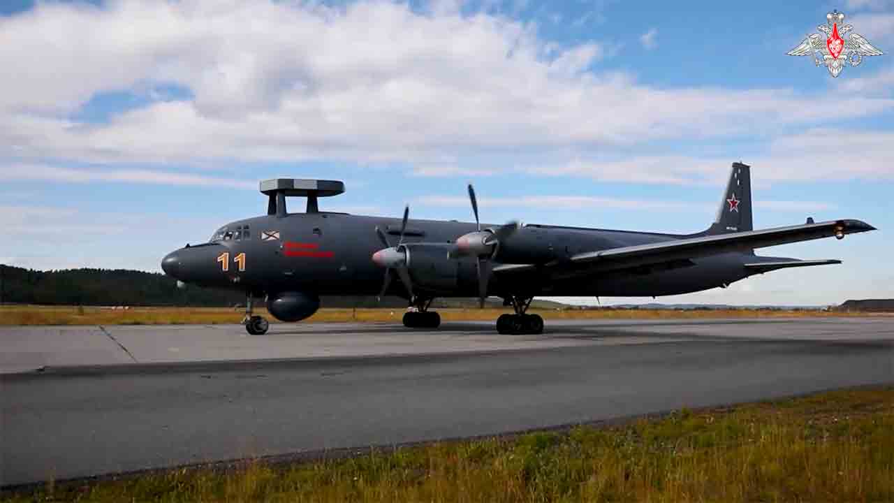 Noordelijke Vloot houdt anti-onderzeeëroefening in de Barentszzee tijdens “Zapad-2025”. Telegram @mod_russia