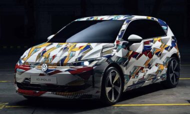 Volkswagen anuncia ID.Polo, versão elétrica e compacta do hatchback
