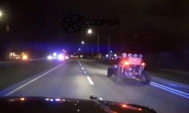 Vídeo mostra policial fazendo manobra impressionante para parar carro em alta velocidade