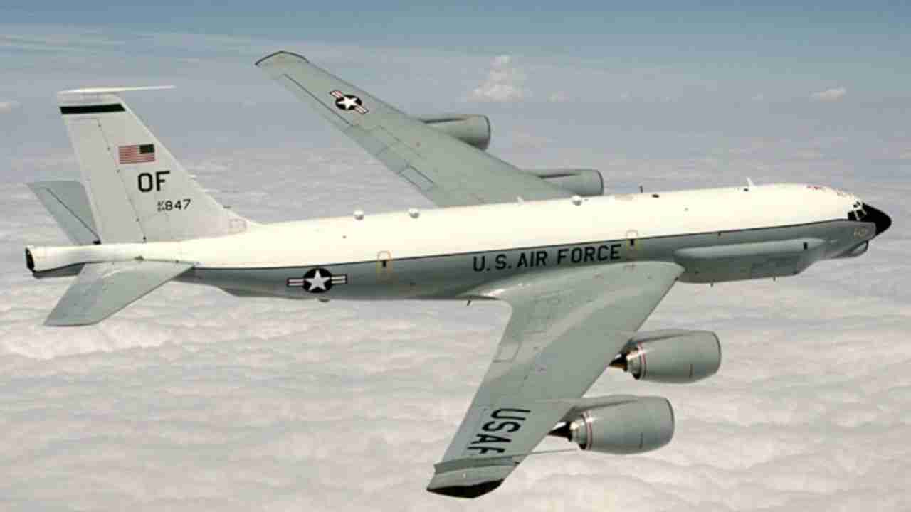 Avião espião dos EUA sobrevoa Kaliningrado em meio à escalada de tensões com a Rússia