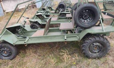 Apresentador russo é acusado de desviar US$ 1 milhão e entregar buggies defeituosos ao exército