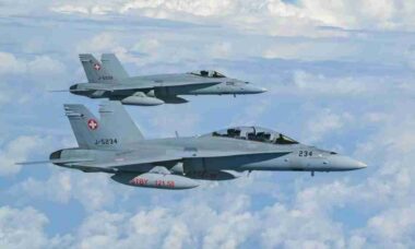Saab recebe 286 milhões de dólares para desenvolver novo caça da Suécia