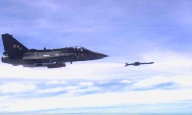 Índia adapta tecnologias de míssil chinês capturado para aprimorar Astra Mark 2