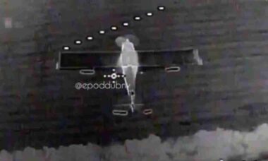Rússia divulga interceptação de drones kamikaze ucranianos em ataque de longo alcance