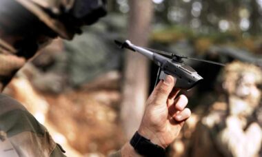 Exército dos EUA implanta sistema de microdrones para vigilância das fronteiras