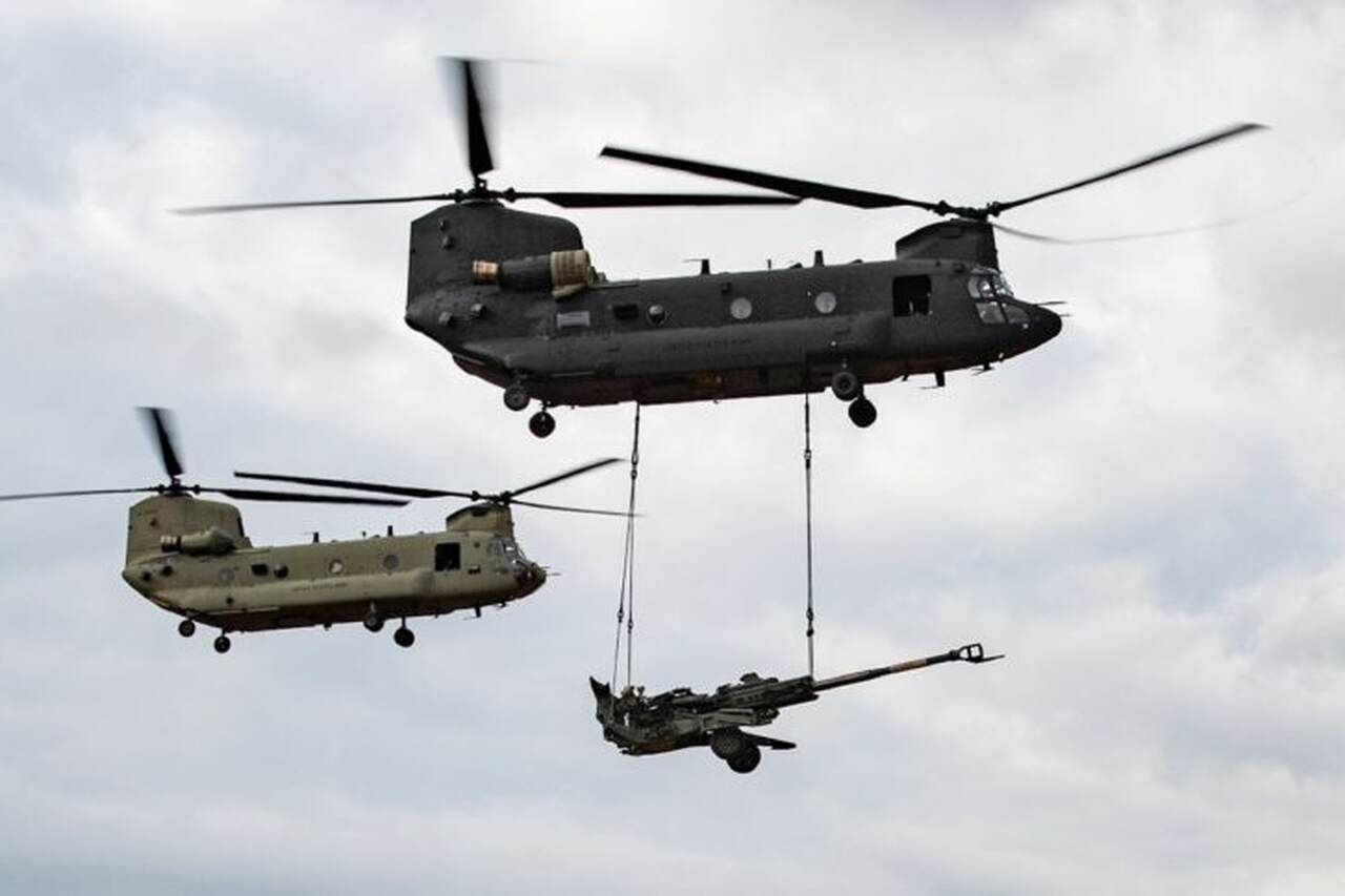 Exército dos EUA encomenda mais nove Boeing CH-47F Block II Chinooks