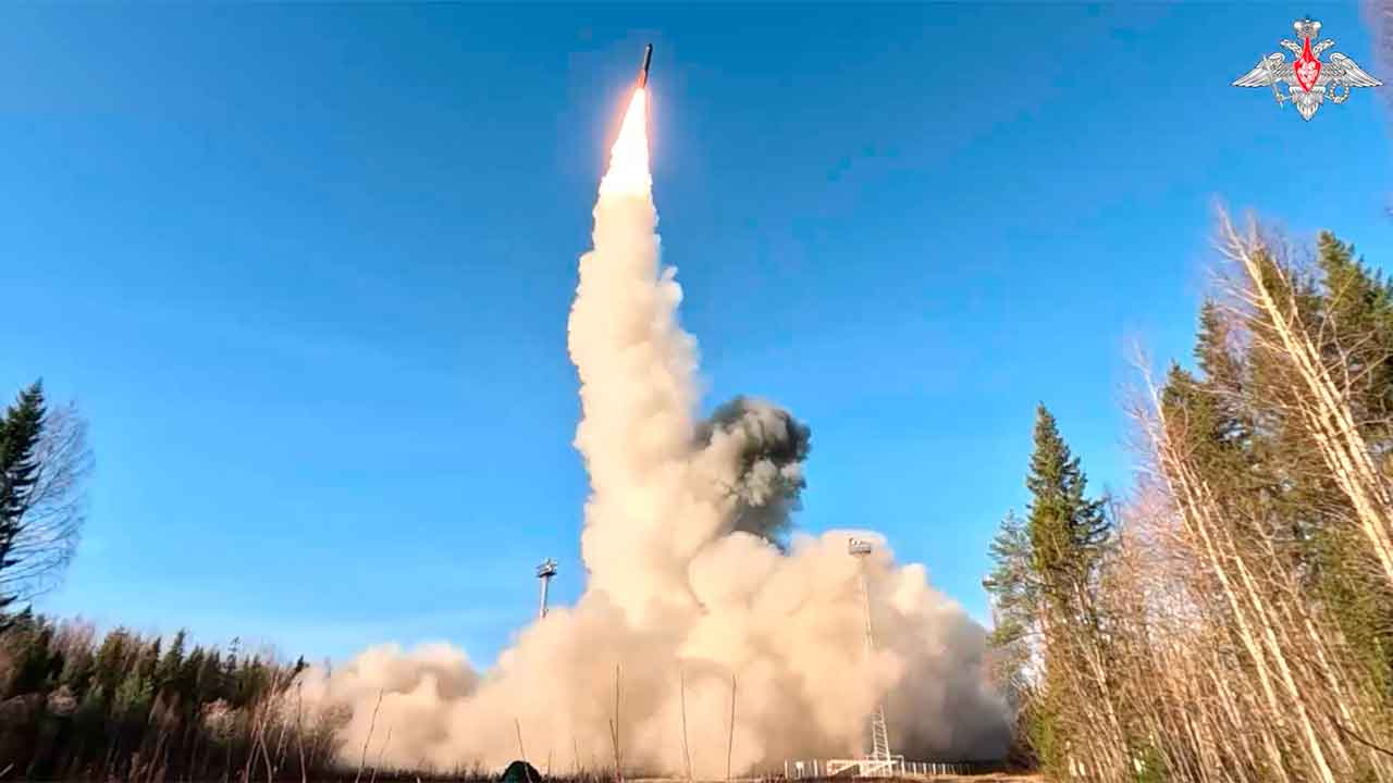 Affyring af interkontinental Yars-missil. Telegram @mod_russia