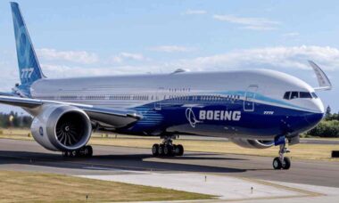 Boeing adia novamente lançamento do modelo 777X