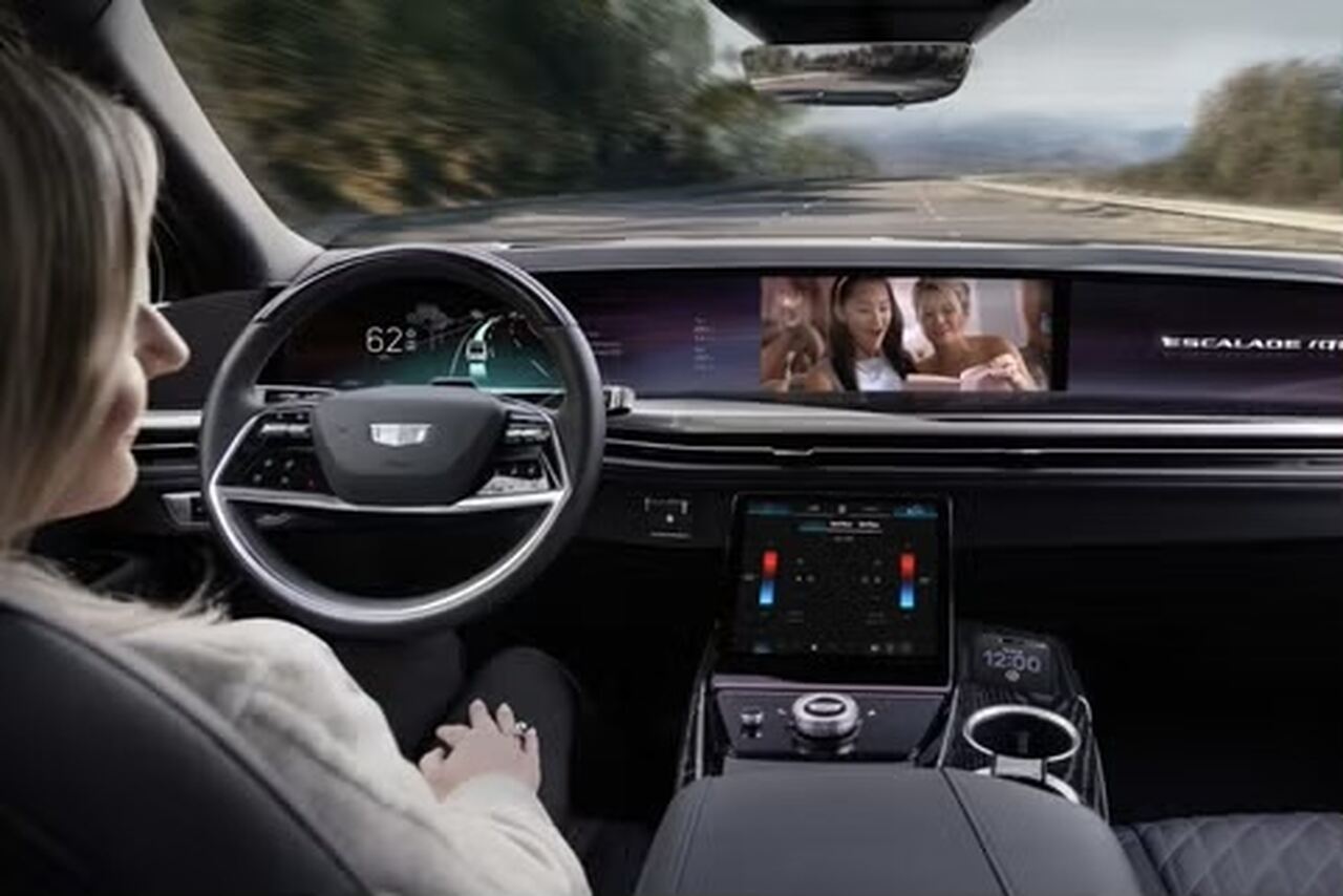GM、2028年向けに「目を離して運転」モード搭載の新型Super Cruiseを発表