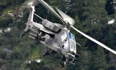 Itália inicia processo para adquirir mais 29 helicópteros de ataque AW249