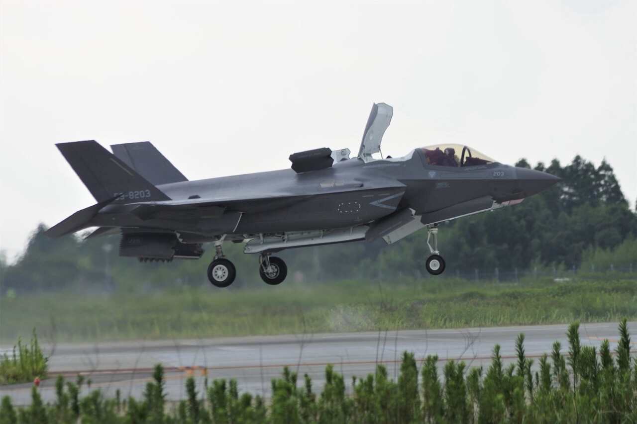 Mitsubishi monta mais um caça F-35A para a Força Aérea de Autodefesa do Japão