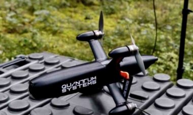 Quantum Systems desenvolve drone Jäger Interceptor em apenas seis meses