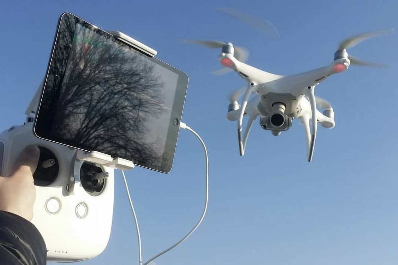 Drone não identificado interrompe operações em aeroporto da Espanha