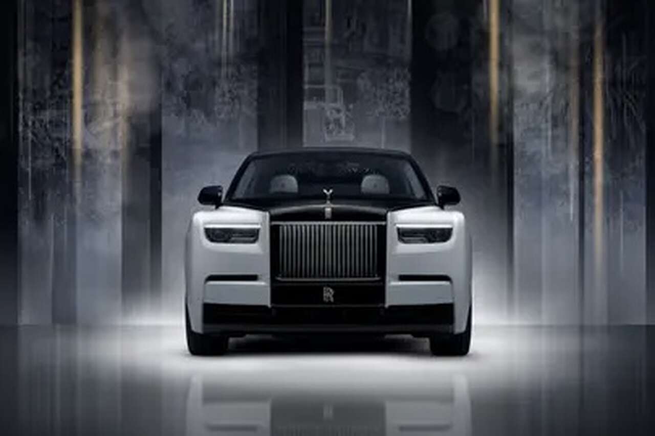 A Rolls-Royce bemutatja a Phantom Centenary Edition modellt