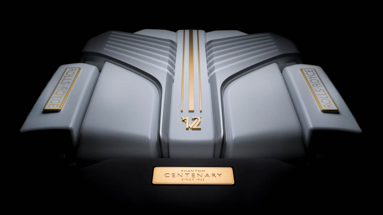 A Rolls-Royce bemutatja a Phantom Centenary Edition modellt