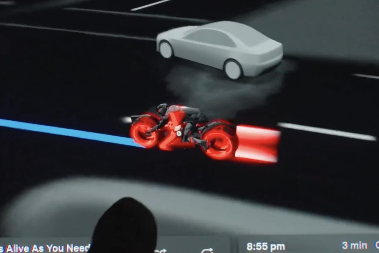 Automobilisti infuriati dopo che Tesla stringe una partnership per promuovere "Tron: Ares" all’interno dei veicoli