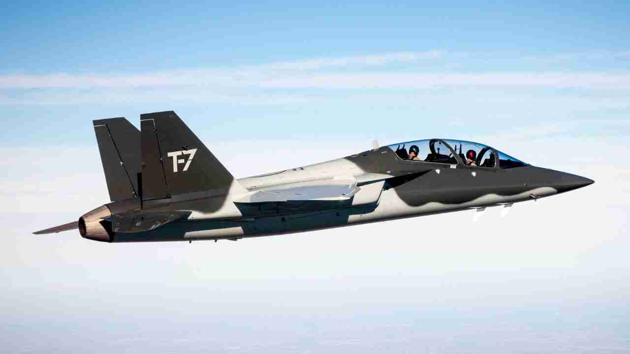 UK evaluates T-7 to replace Hawk in new advanced training system