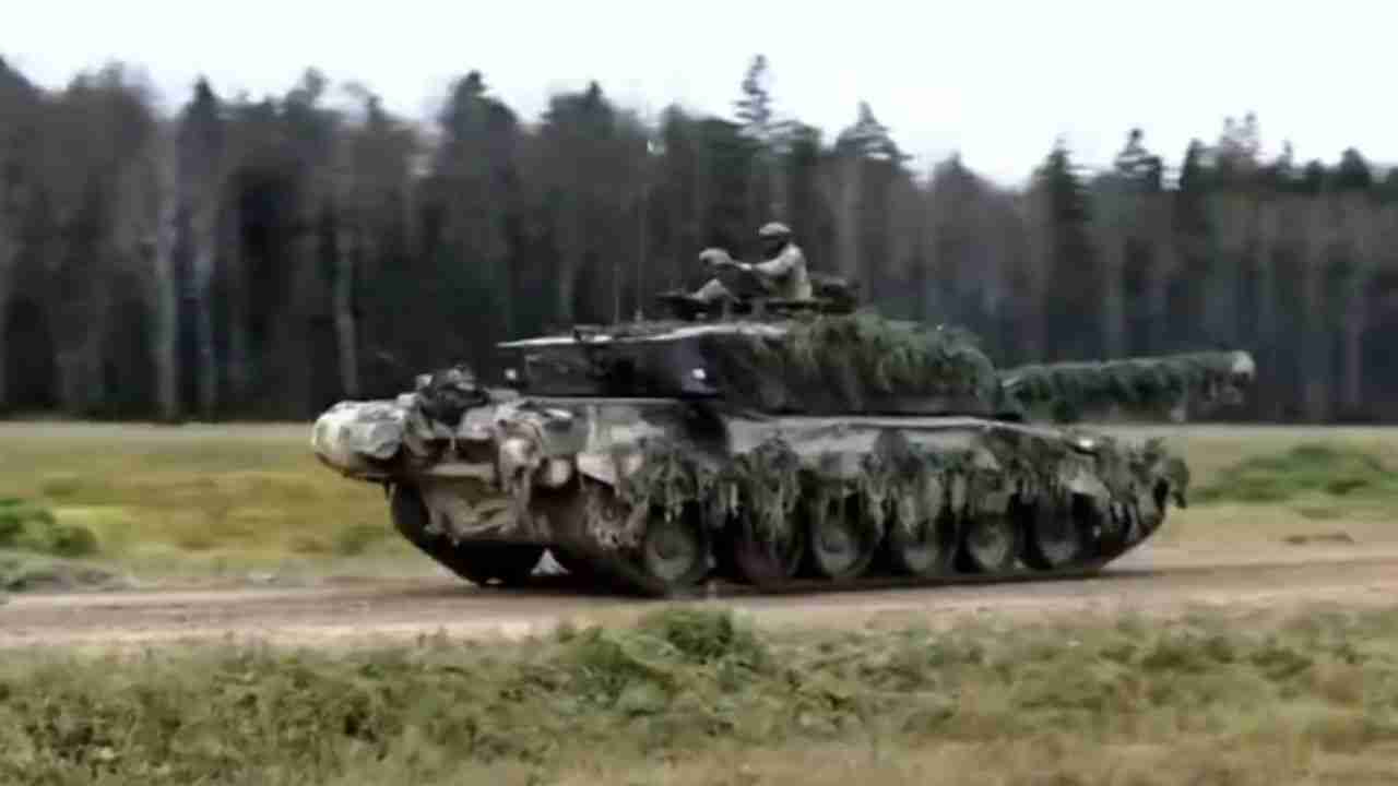 L'OTAN réalise un grand exercice blindé en Estonie au milieu des tensions avec la Russie
